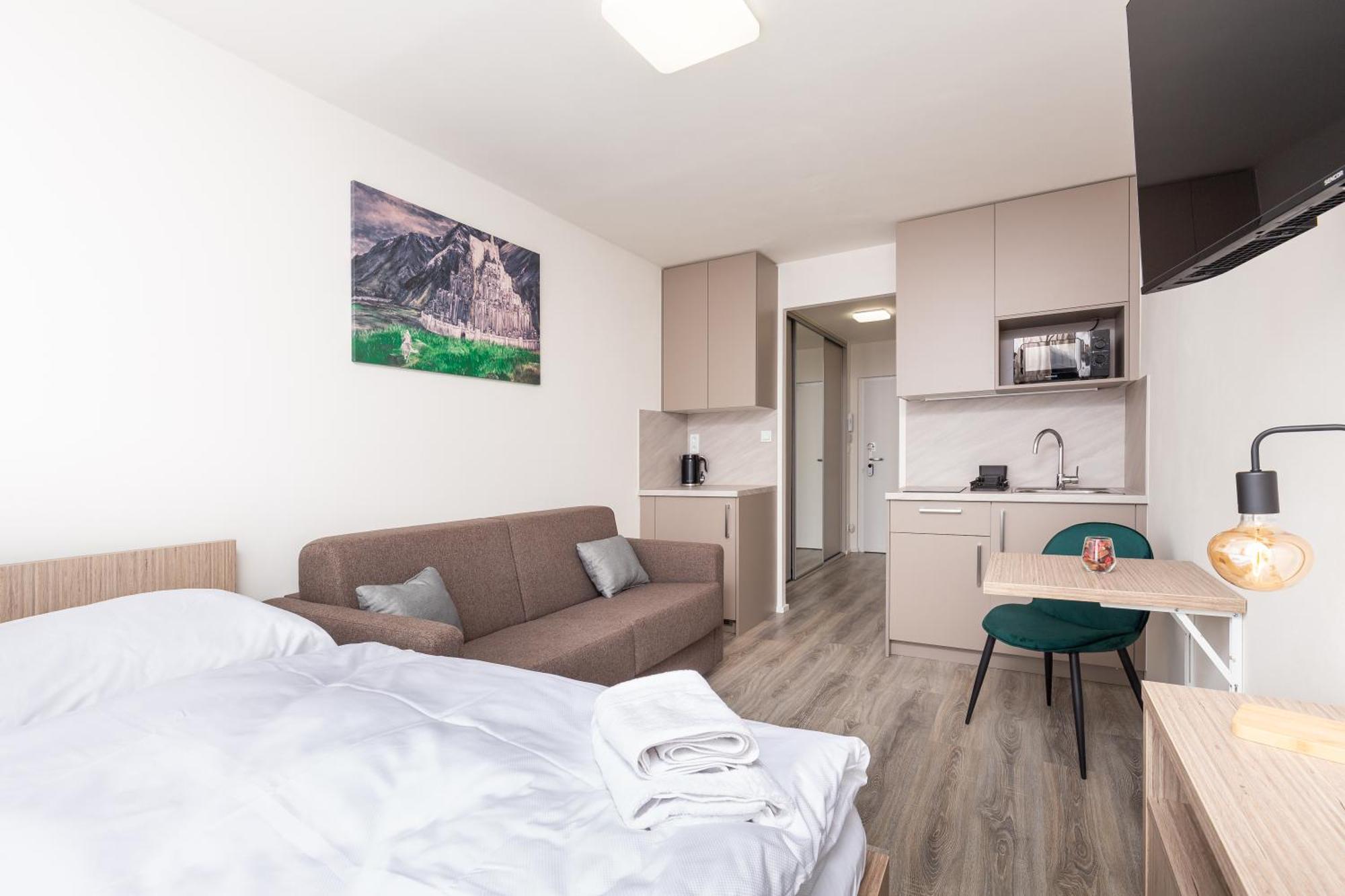 Skyline Prague Apartments Exterior photo